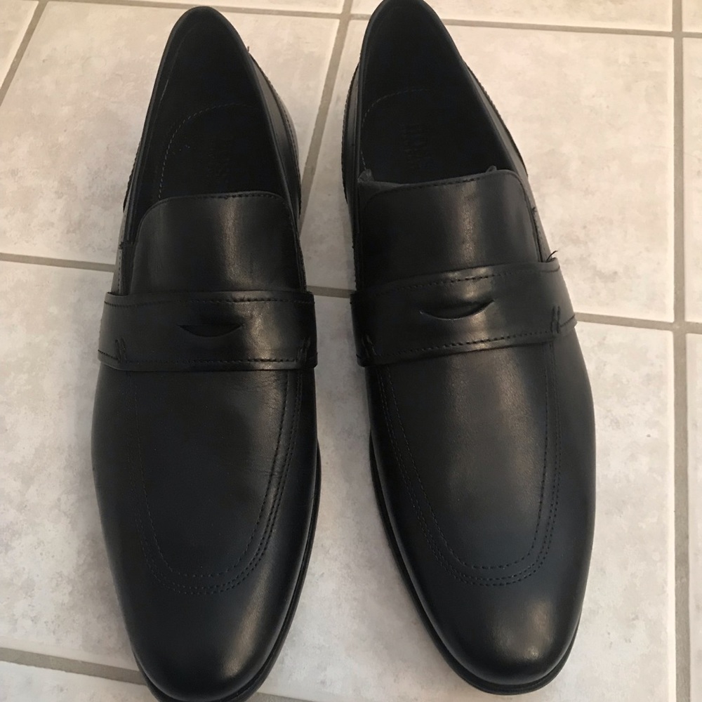 NEW Men’s Hugo BOSS Leather Loafers- size 10